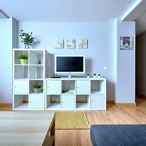 https://holidays2malaga-salitre-3-bedroom-apartment.es-andalucia.com